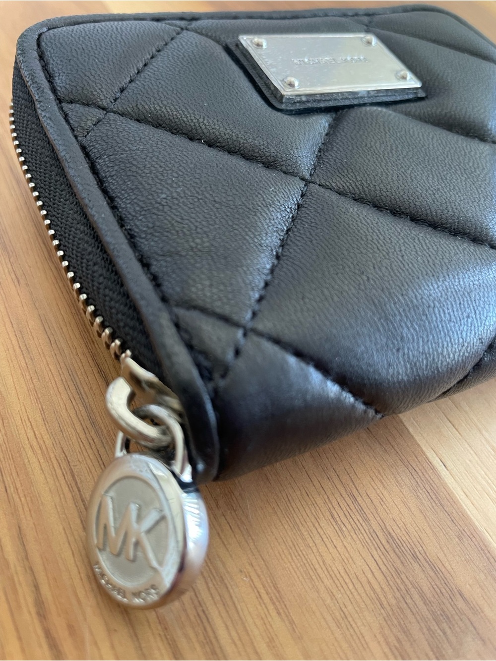 Michael Kors Black Quilted Zip-Around Leather Wallet - Picture 5 of 7